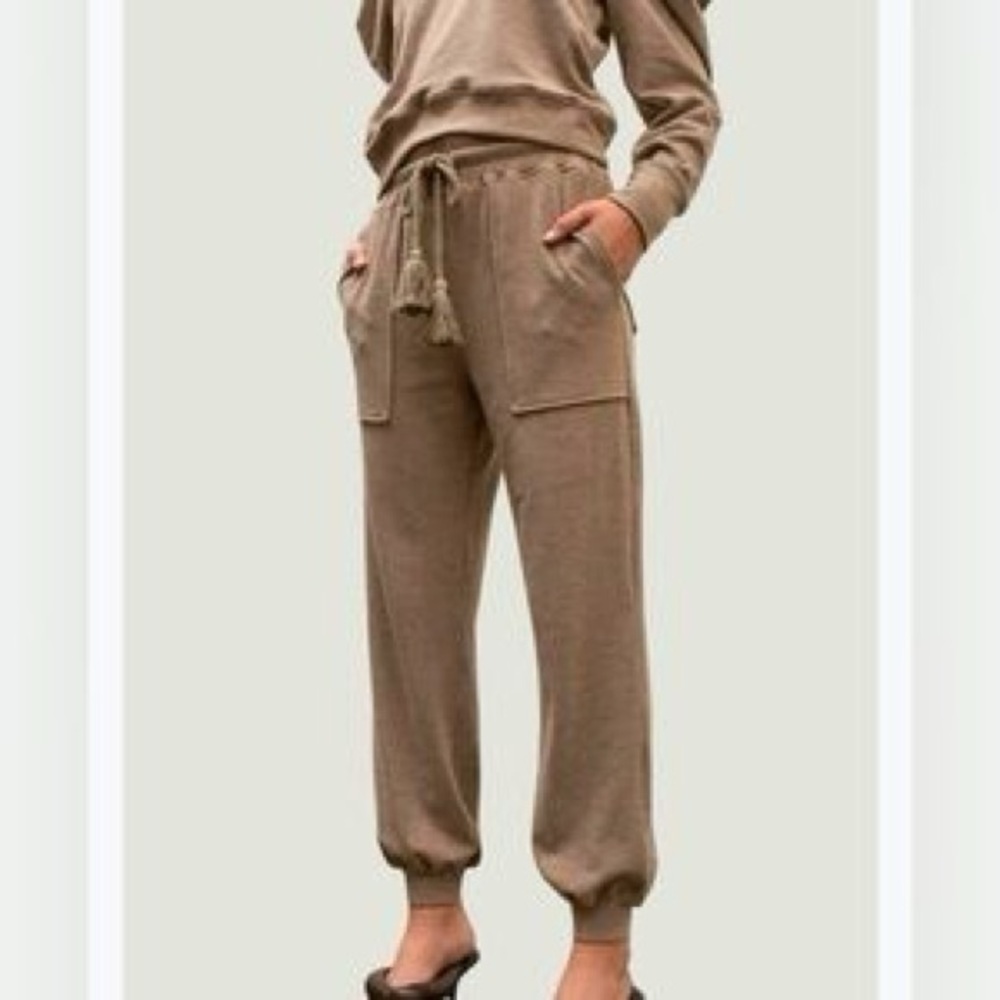Nwt Moon River‎ Women's brown Jogger Pants